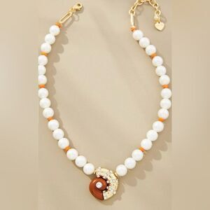 Anthropologie Pearl Conch Shell Necklace NWT